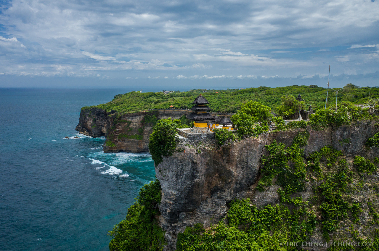 12 Top Things to Do near Uluwatu Temple, Bali Indonesia