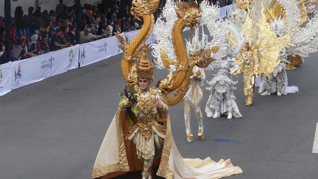 Asialight as the theme of 2018 Jember Fashion Carnaval
