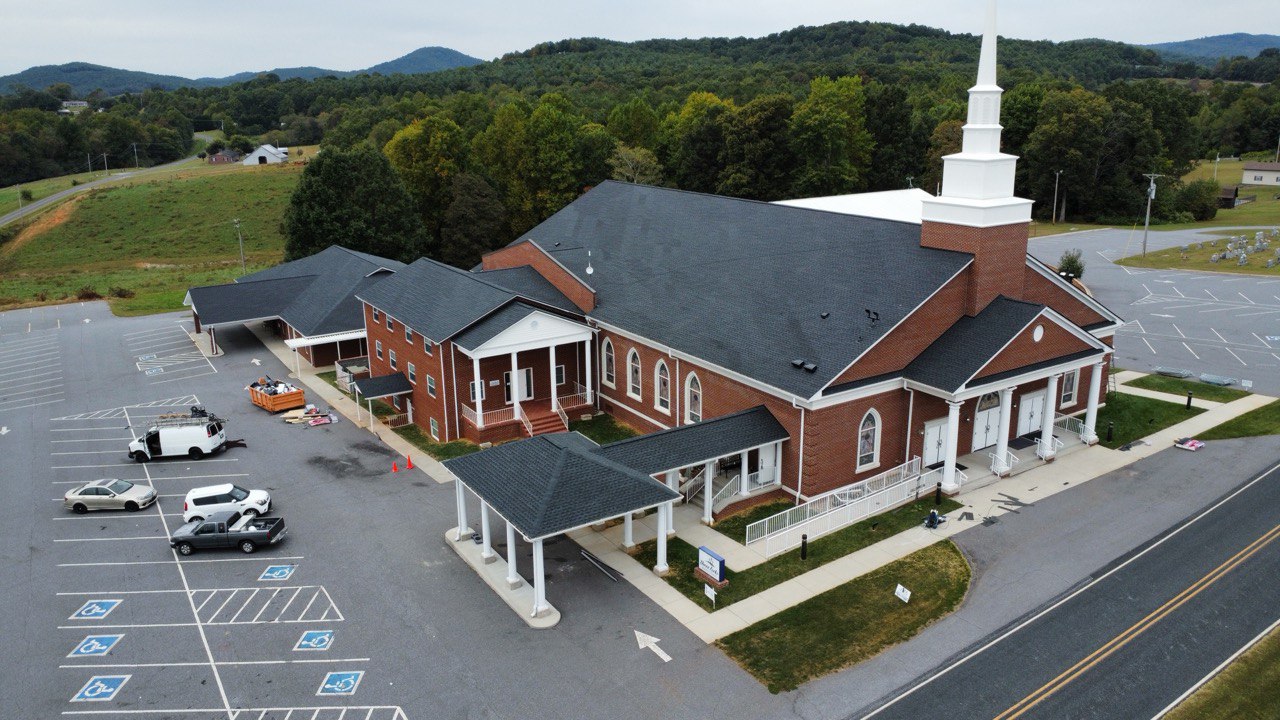 Commercial roofing project — Days Inn