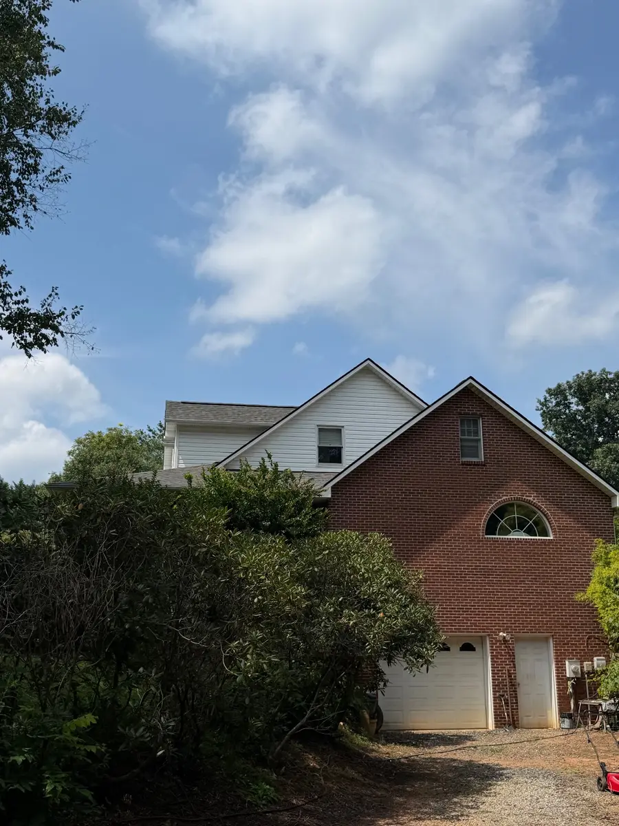Completed roof in North Wilkesboro, NC