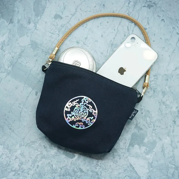 [Patterns of the Joseon Royal House] Mother-of-Pearl Mini Bag