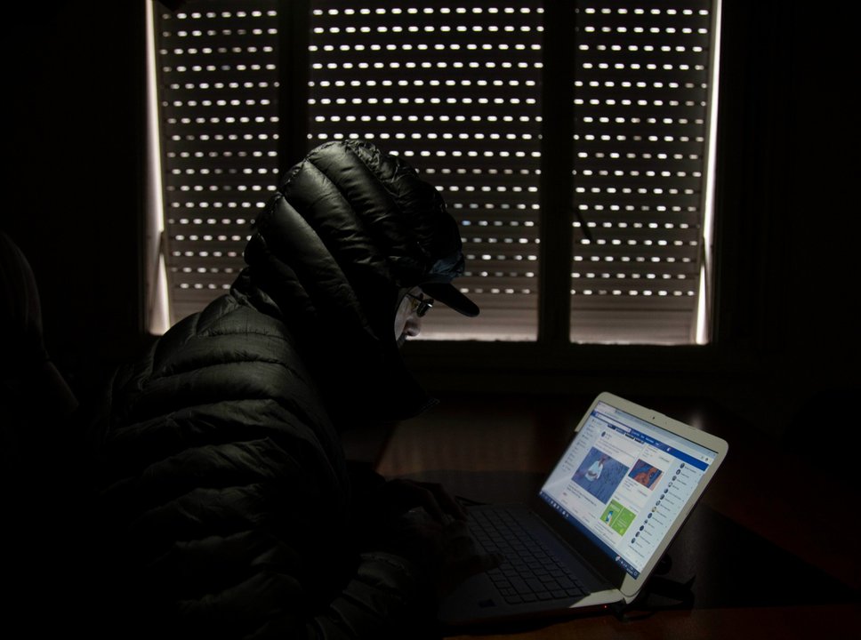 Dictan prisión preventiva a un acusado de ciberestafas con tarjetas de crédito