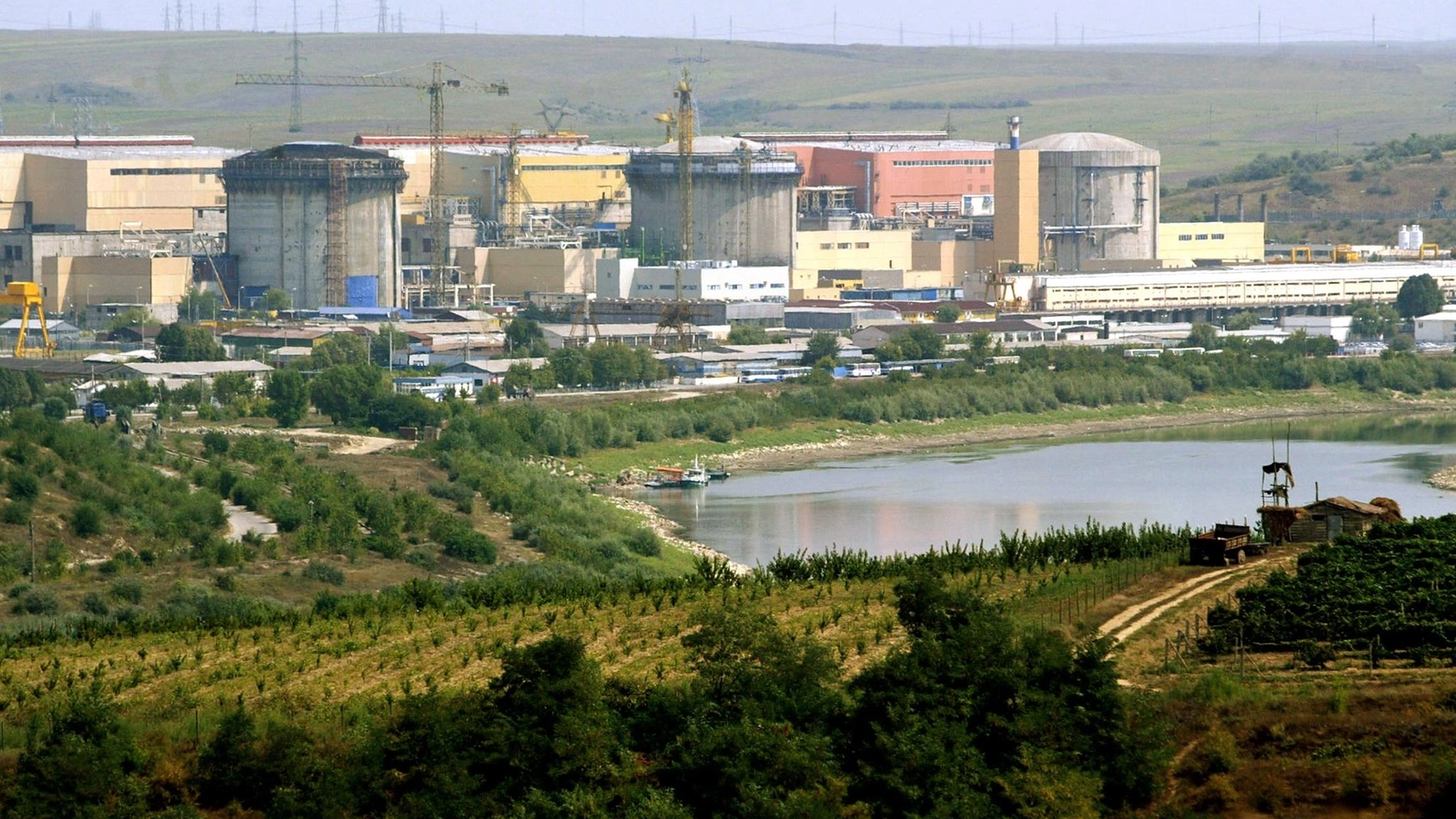 Mobilizare pentru Cernavodă: Nuclearelectrica înființează o nouă structură de management și securizează un credit de 57 milioane dolari — NRG-IA