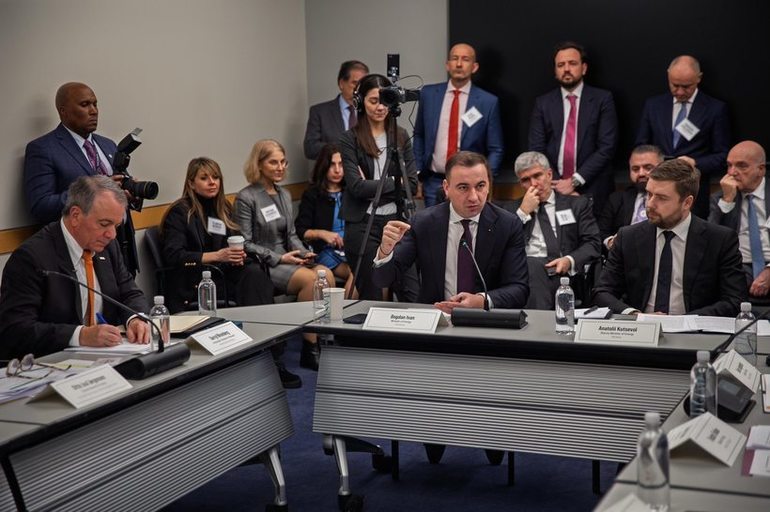 România caută la Washington finanțarea marilor proiecte energetice: Cernavodă, gaze și testul stabilității politice — NRG-IA