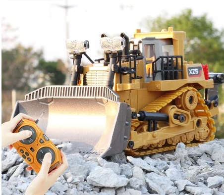RC Bulldozer 1:24 9CH Alloy Truck 2.4Ghz Remote Control Crane di cas Kekuatan Besar