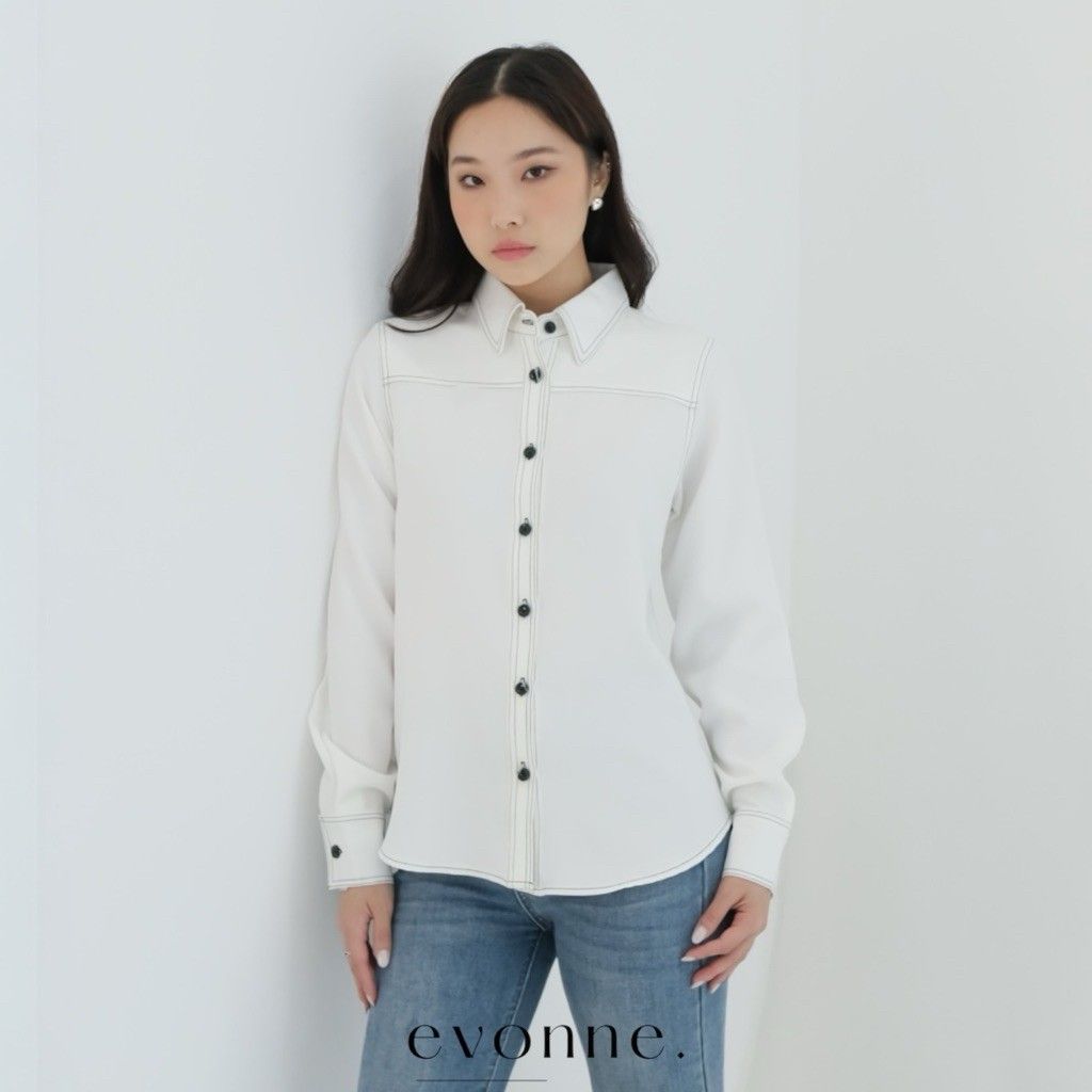 EVONNE Guella Kemeja Fitted Mewah Wanita Top Cotton Shirt Blouse Atasan Wanita Elegan Lembut Simple White L to XL