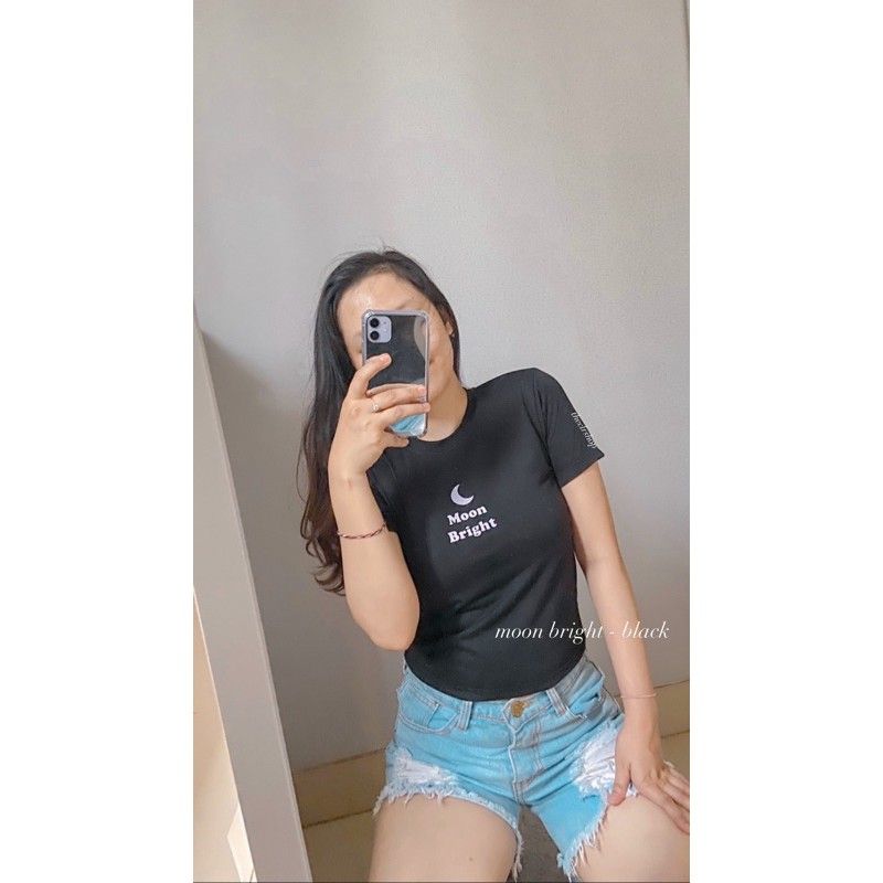 MOON BRIGHT CROP Black