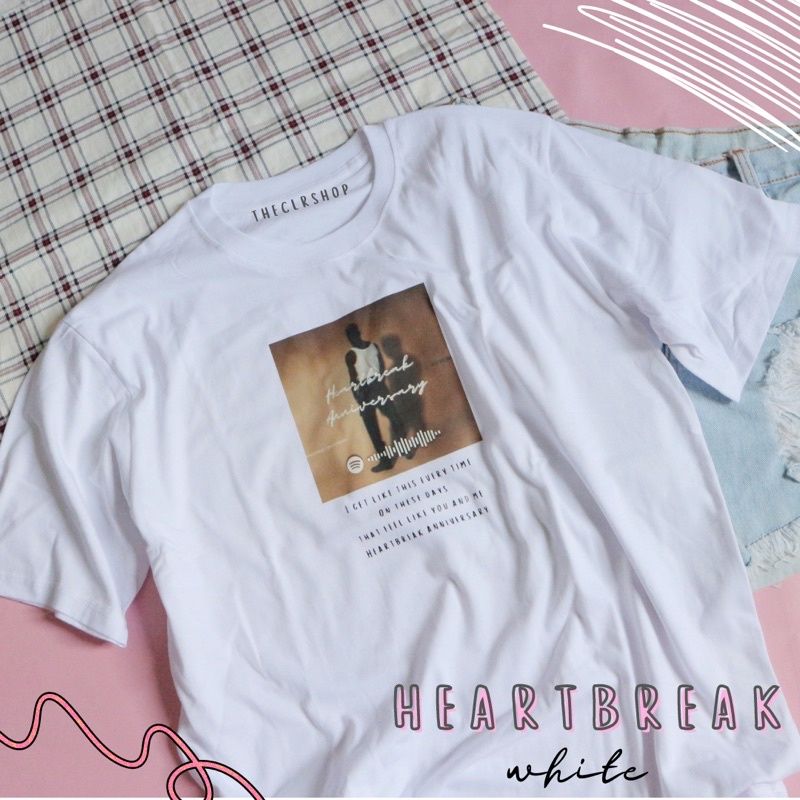 LYRICS OVERSIZE TEE [BARCODE BISA SCAN DI SPOTIFY] white-HEARTBREAK