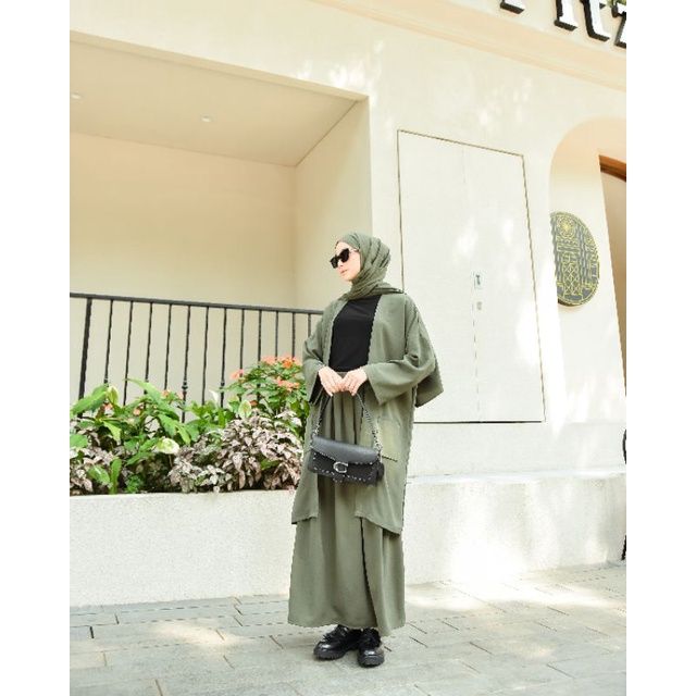 Kamila one set by cover me Jade L