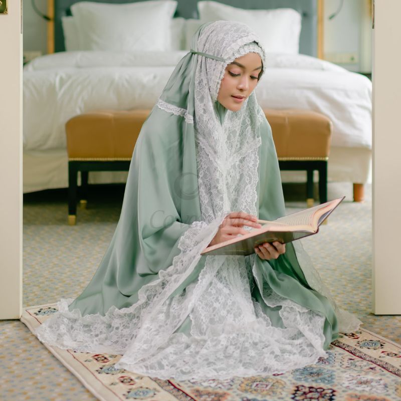 Mukena Rumaisha by Cover me Green mint Mukena Dewasa