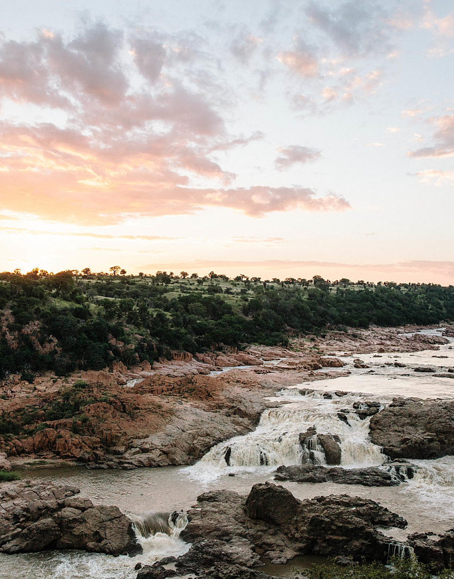 Sunset at chivilia waterfalls1