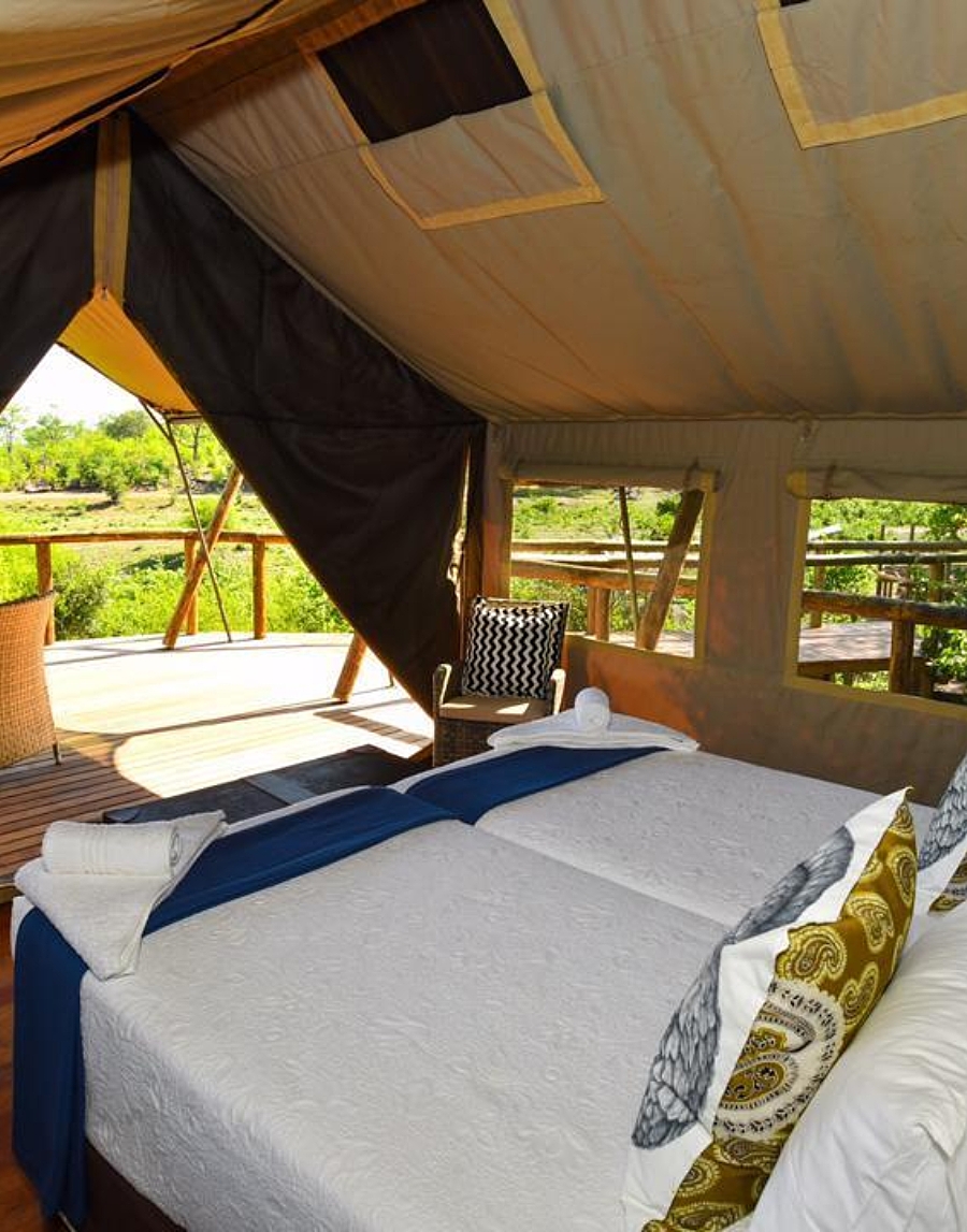 Machaba safaris deteema springs tent bedroom1