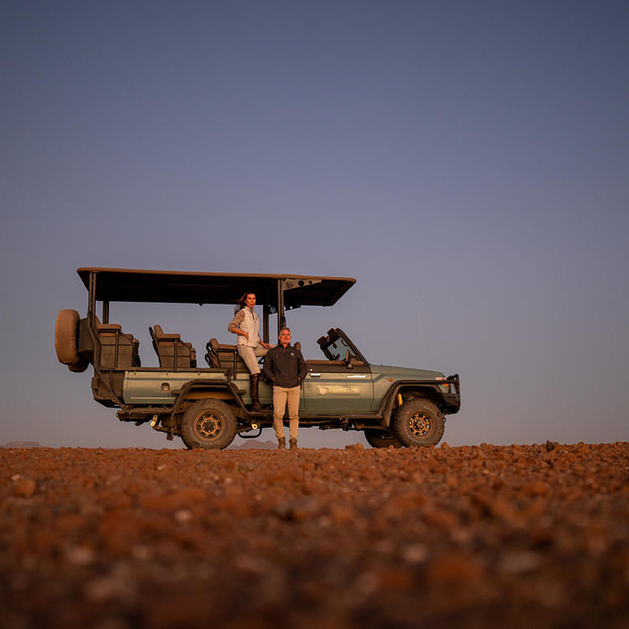 Desertrhino 07 24 857