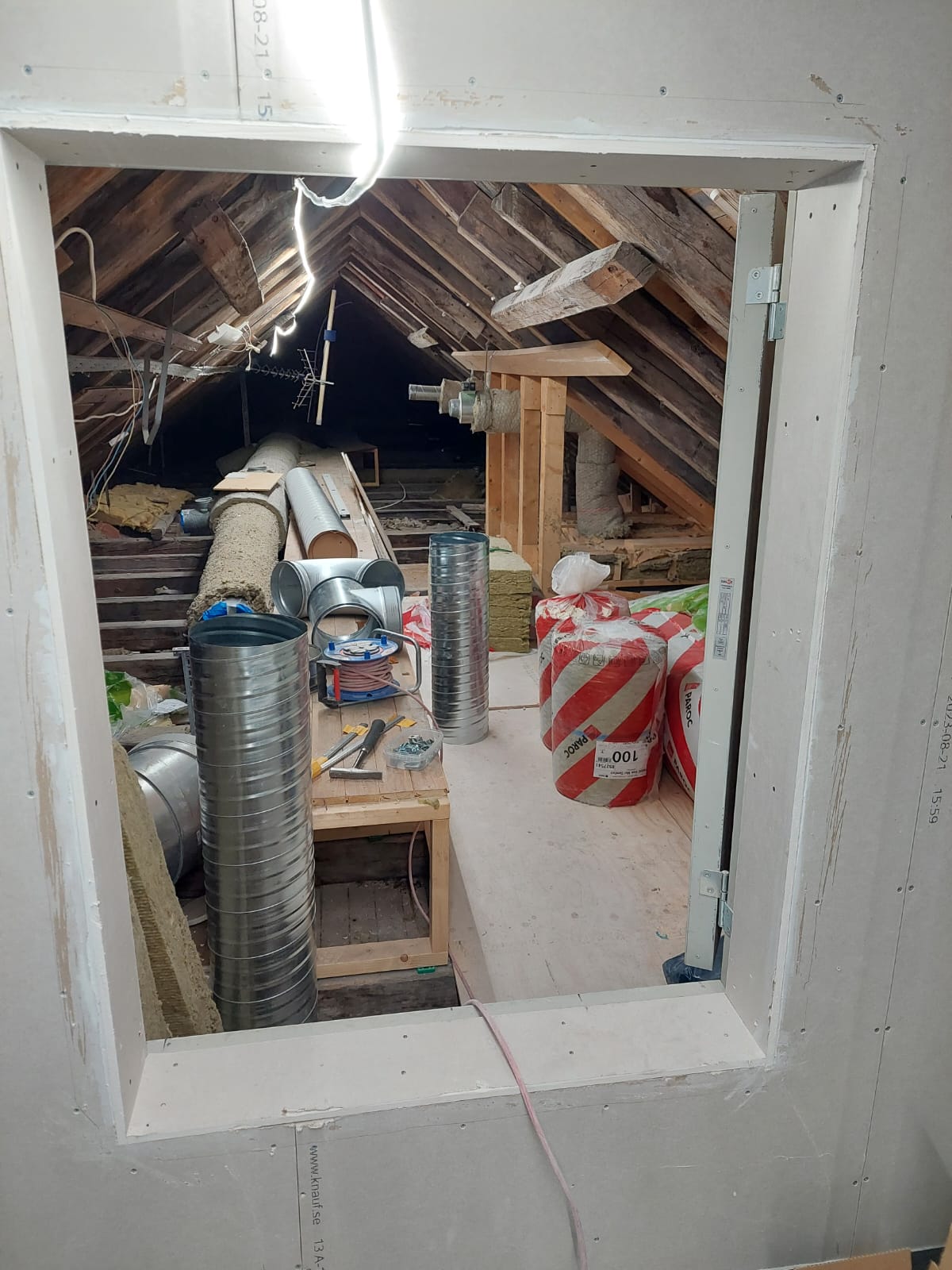 Förberedelse och material på plats inför demontering