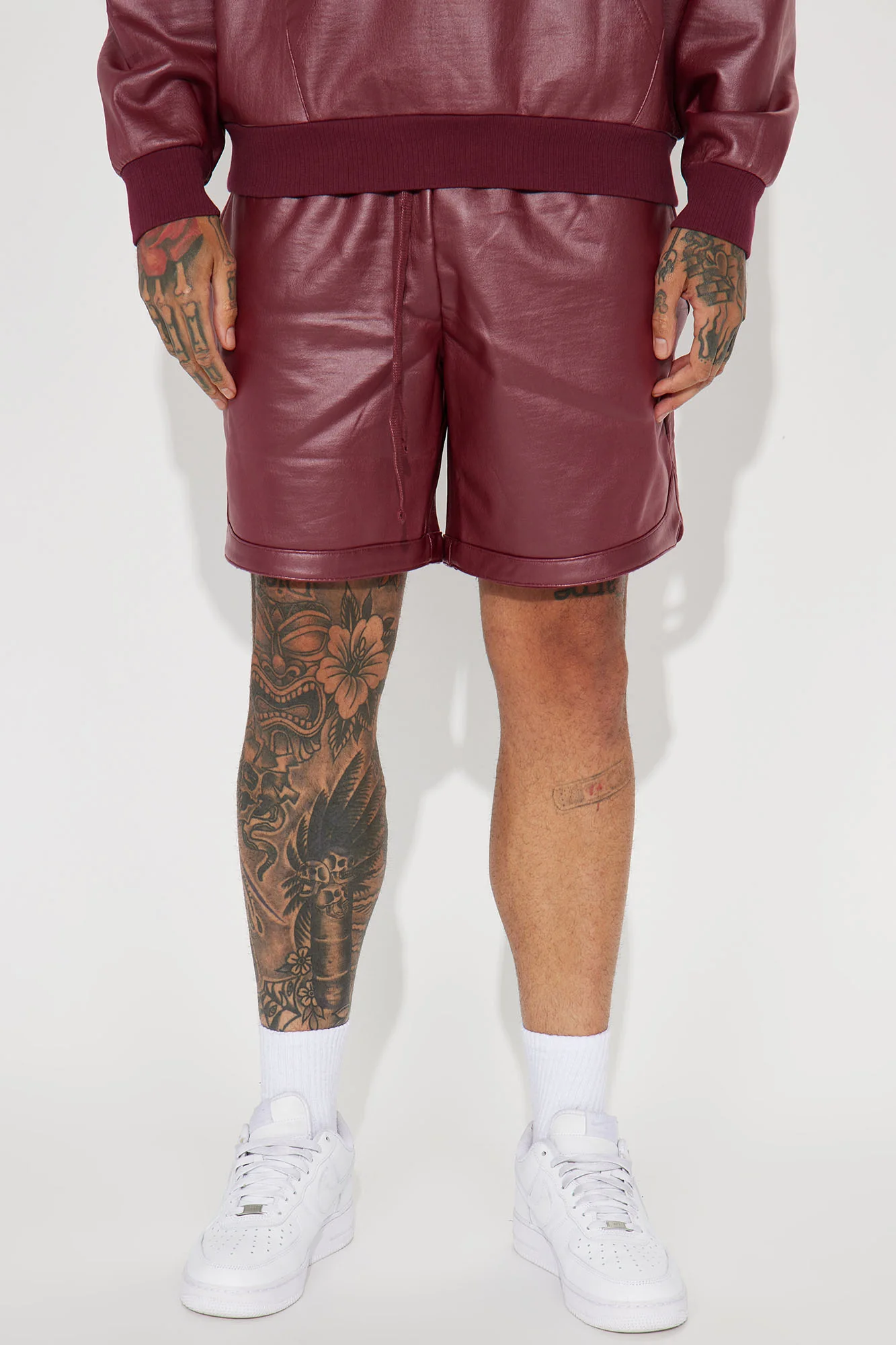 Tyson Waxed Fleece Short - Burgundy