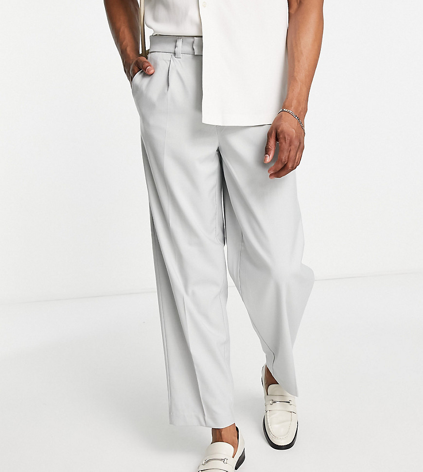 New Look relaxed fit smart trouser in light grey