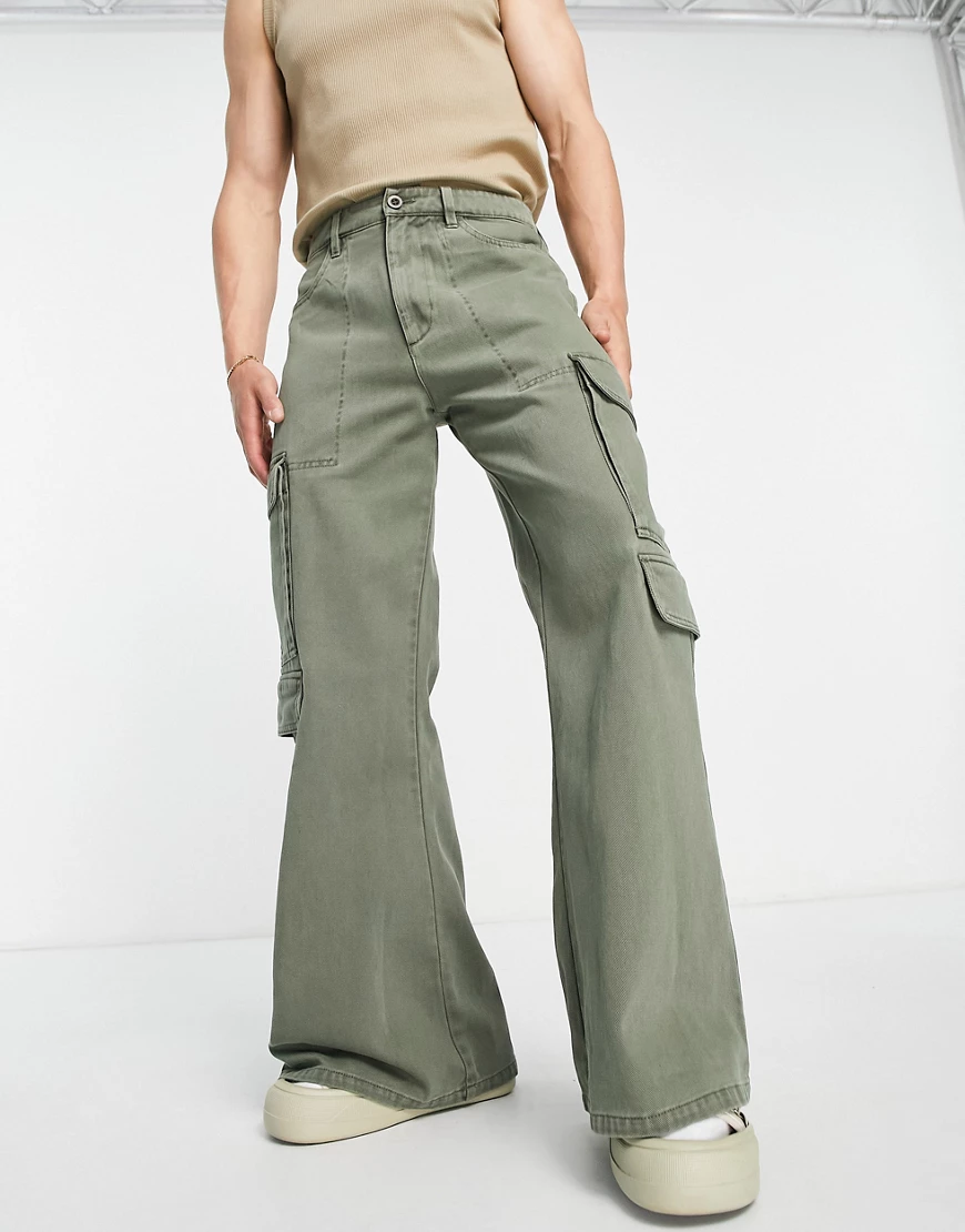 ASOS DESIGN ultra flare cargo trousers in khaki sulphur wash-Green