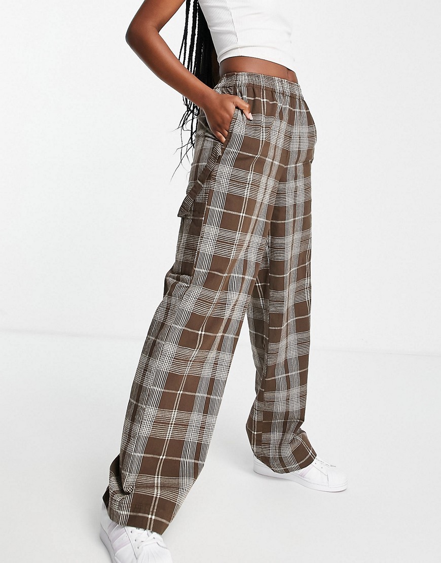 ASOS DESIGN pull on trouser with hammer loop in brown check