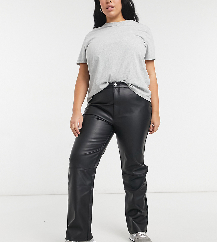 ASOS DESIGN Curve mid rise '90's' straight leg in black PU