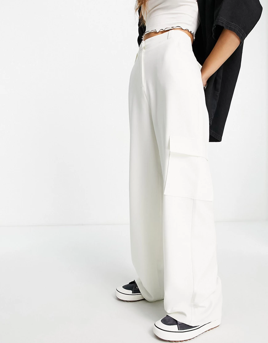 Miss Selfridge wide leg cargo trouser in ecru-White