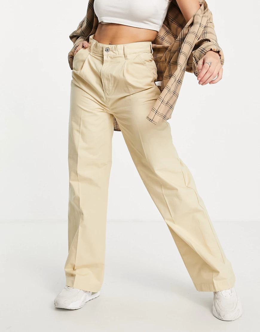 Levi's pleated high loose jeans in tan-Neutral