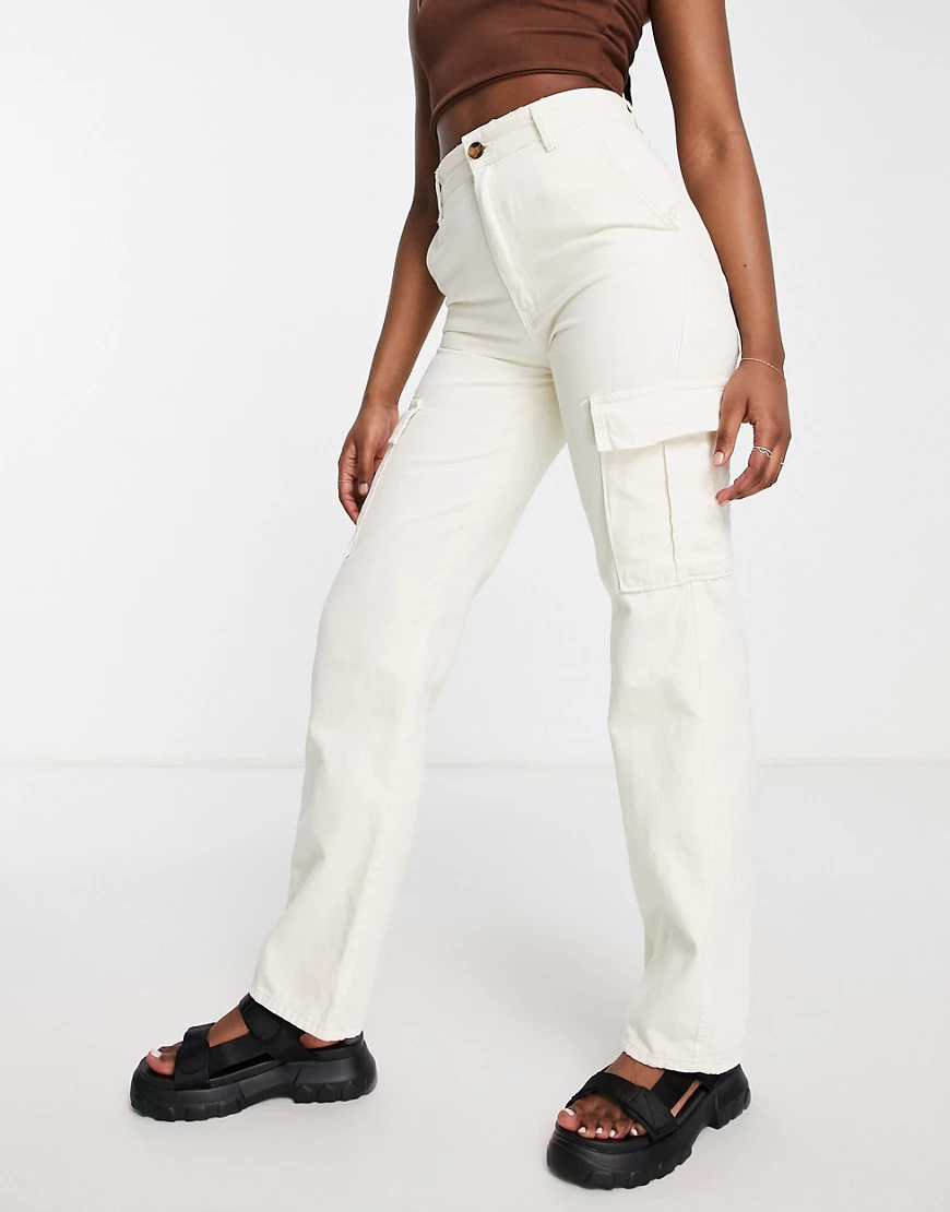 Stradivarius STR straight leg cargo trouser in ecru-White