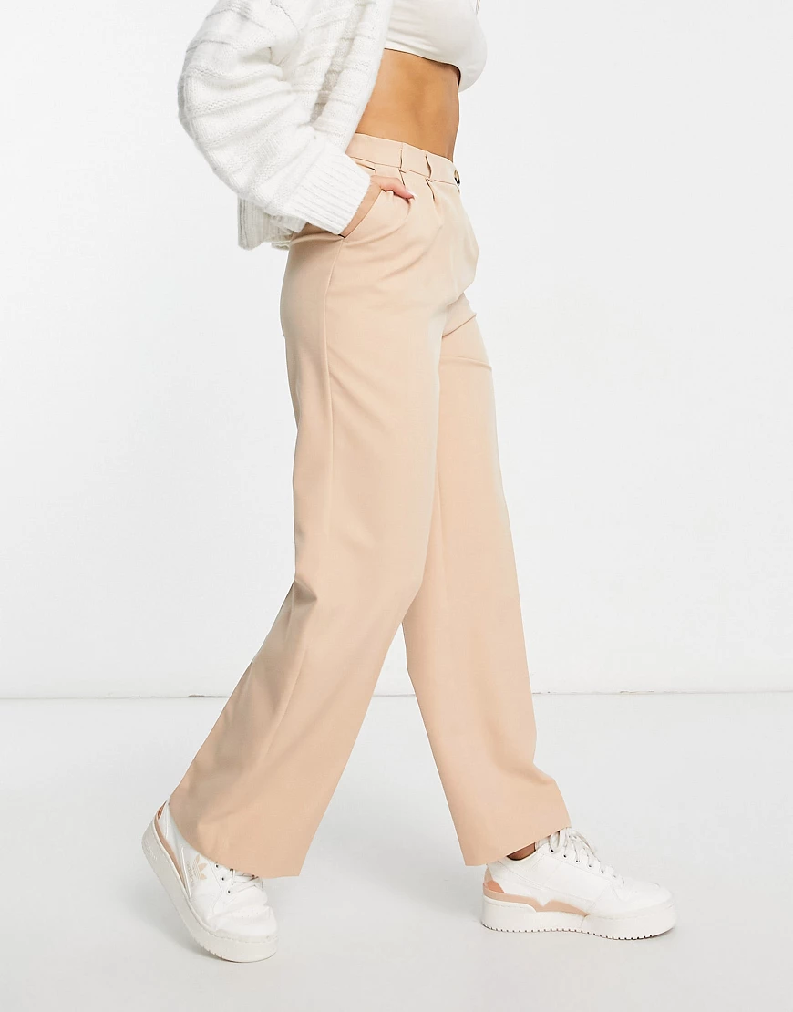 Miss Selfridge slouchy dad trouser with pleat front in stone-Neutral