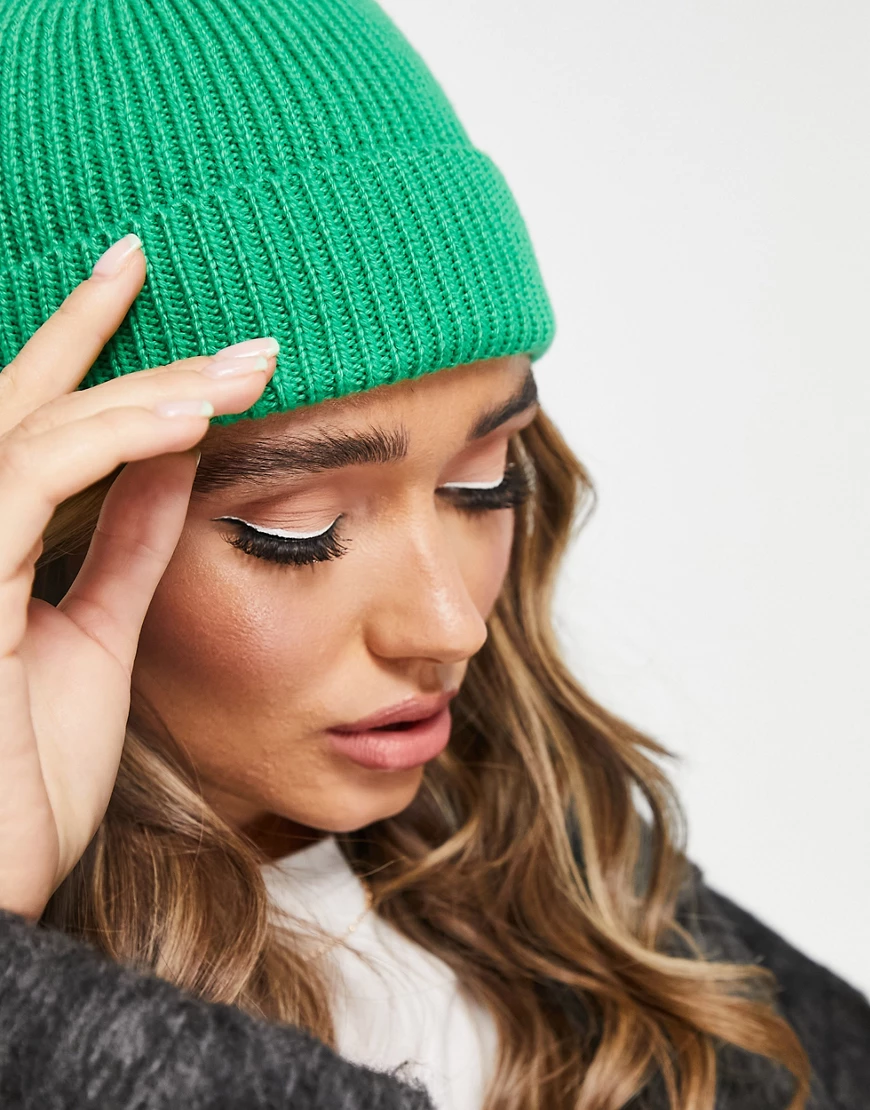 ASOS DESIGN rib beanie in green