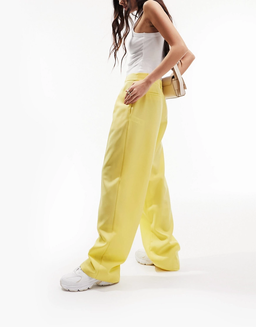 ASOS DESIGN everyday slouchy boy trousers in lemon-Yellow