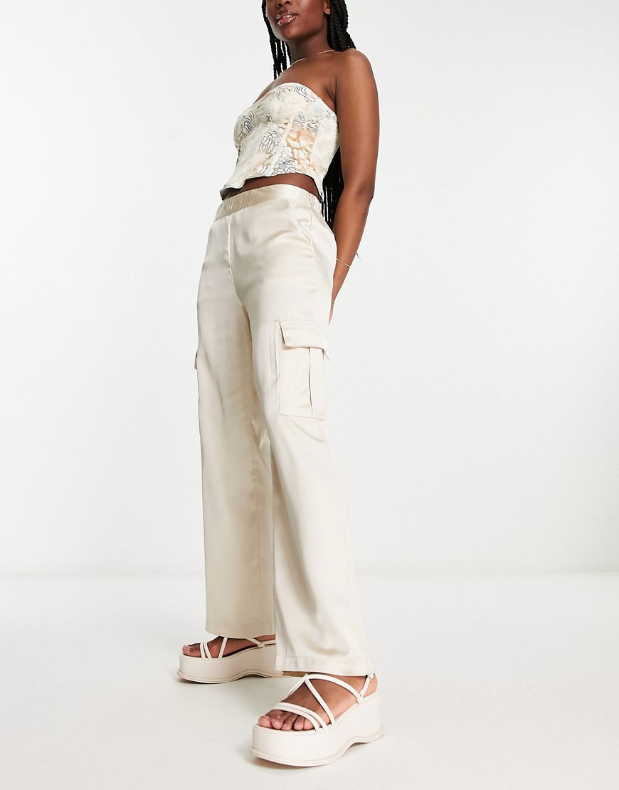 JDY straight leg satin cargo trousers in cream-Neutral