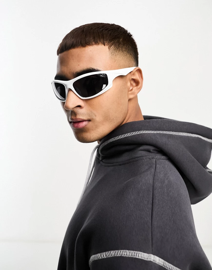 Pull & Bear sport shaped lense sunglasses in white