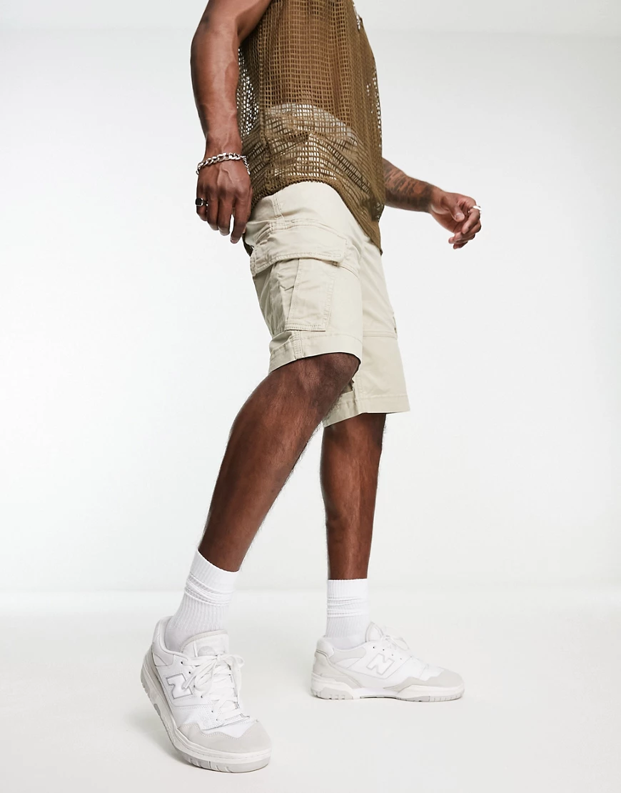 Superdry vintage core cargo shorts in beige-Neutral