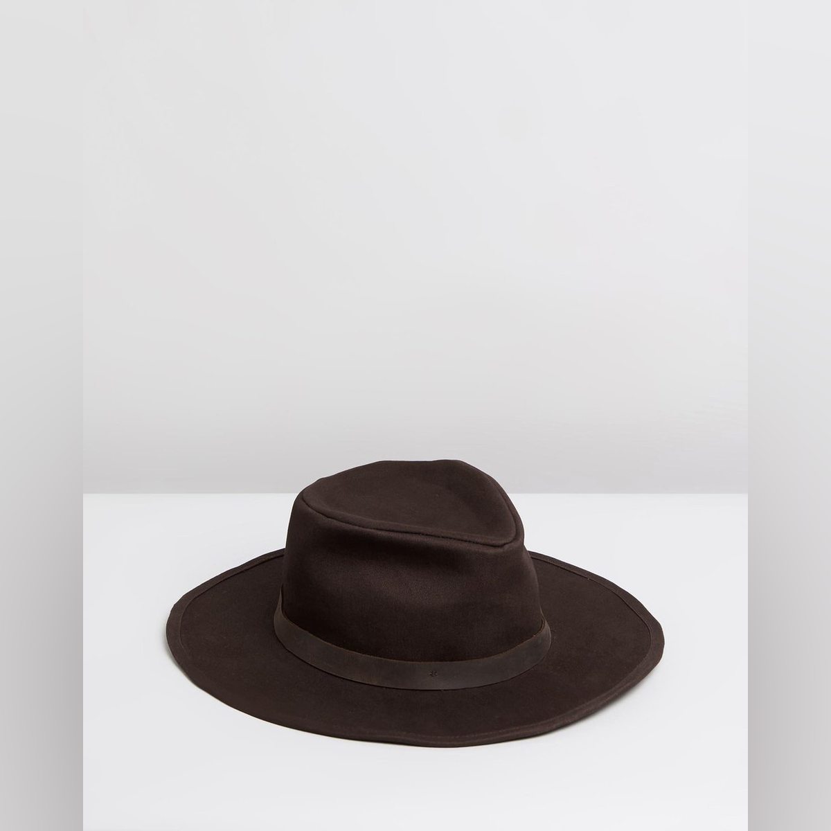 Thorpe II Fedora