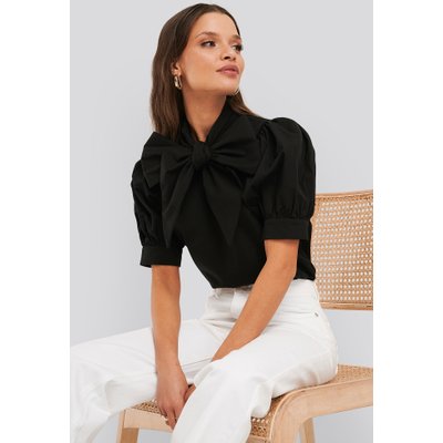 NA-KD Trend Puff Short Sleeve Pussy Bow Shirt - Black