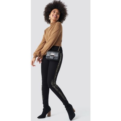 NA-KD Leopard Side Print High Waist Skinny Jeans - Black