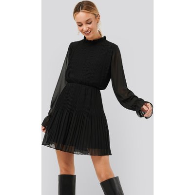 NA-KD Pleated Elastic Waist Dress - Black