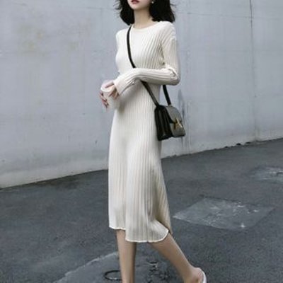 Round Neck Knit Dress