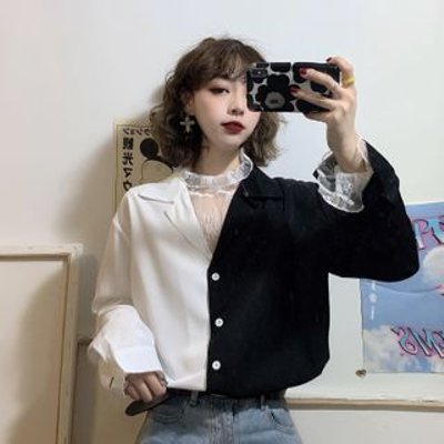 Color-Blocked Shirt / Lace Turtleneck Top