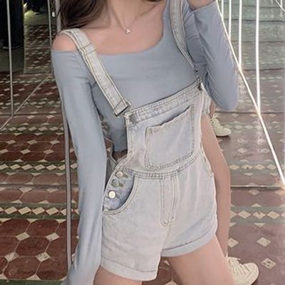 Long-Sleeve Top / Denim Jumper Shorts