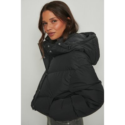 NA-KD Trend Drawstring Detail Short Padded Jacket - Black