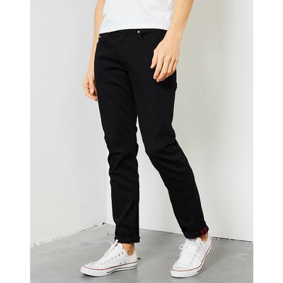 Supreme Stretch Seaham Classic Jeans in Slim Fit