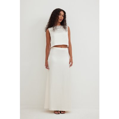 Alessa Winter x NA-KD Satin Maxi Skirt - Offwhite