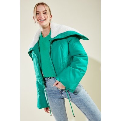 Shearling Overlay Cropped Jacket