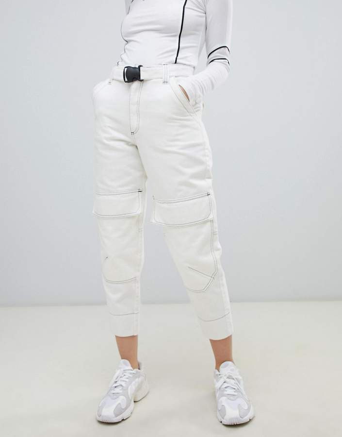 Asos Design ASOS DESIGN tapered jeans in winter white with utility styling and contrast stitch