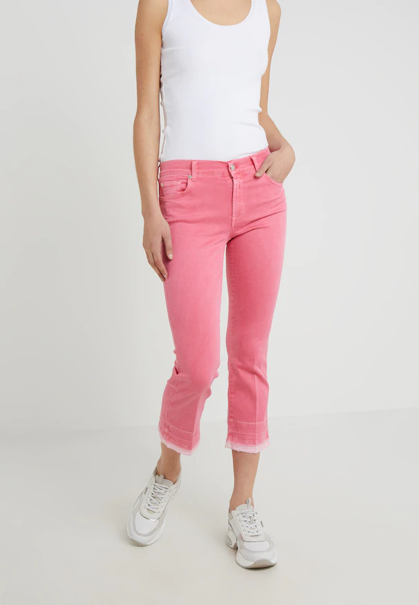 CROPPED UNROLLED COLORED ILLUSION - Bootcut jeans - hot pink