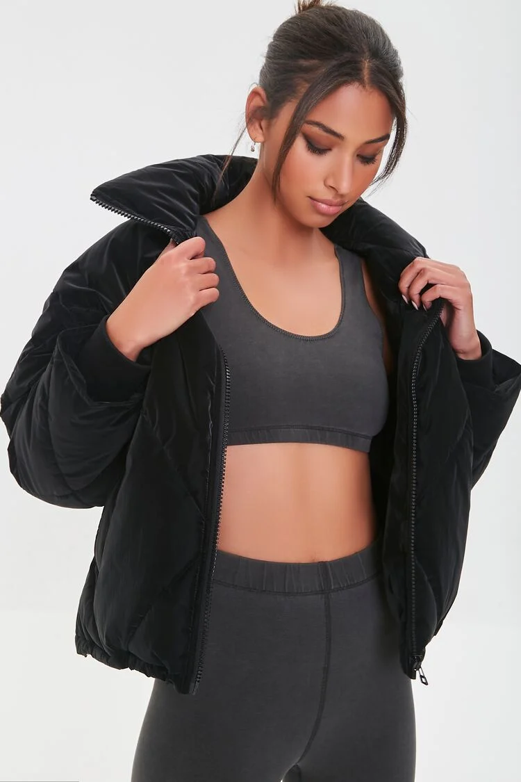 Women's Zip-Up Puffer Jacket in Black Medium