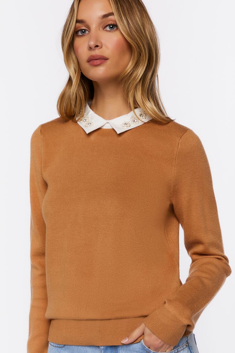 Women's Faux Gem-Collar Sweater in Camel/White Medium