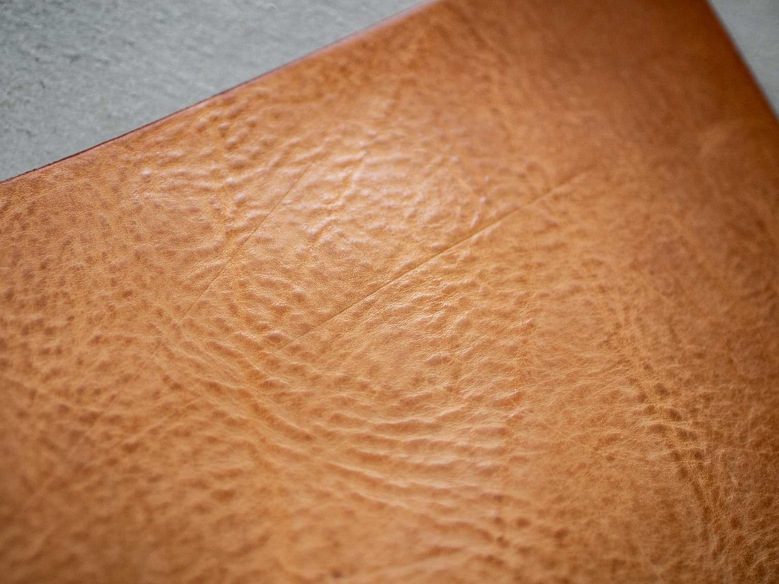 デスクマット キズ