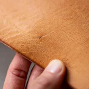 デスクマット キズ