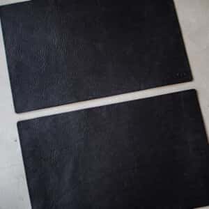 デスクマット ブラック 革の個体差